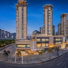 佳禾湖景酒店(罗甸明珠中央广场店)