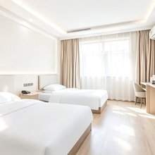 戎装情酒店(邯郸美乐城店)