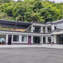 金寨响湖山色民宿