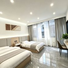 兴义富优商务酒店