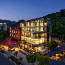 逸隐山水·Seclude|溪涧林峦观景度假美宿(黄果树瀑布景区店)