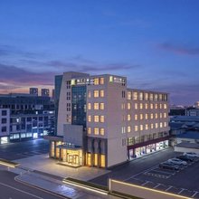 锦江之星品尚(苏州吴中万达新家桥地铁站店)