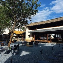 逅鸟山屿庭院民宿(丽江束河店)