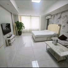 爱尚主题公寓(抚顺万达店)