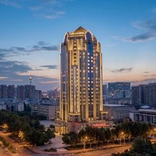 维也纳酒店(郑州第八大街经开中心广场地铁站店)
