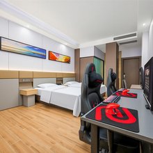 LYRA莱拉电竞酒店(广州南站店)
