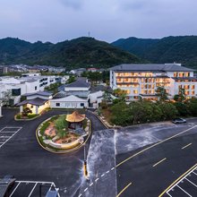 杭州芦荻温泉黄龙度假酒店