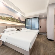 鸿华商务酒店(萧山区滨康路地铁站店)