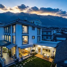 近海远尘喧·夏冰心居CyclingLoop环海·白族小院(大理高铁站店)