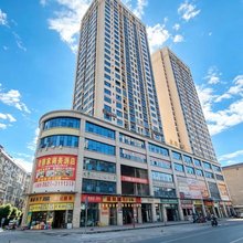 巴中老廖家商务酒店(金融大厦店)