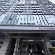 形色她寓青年旅舍