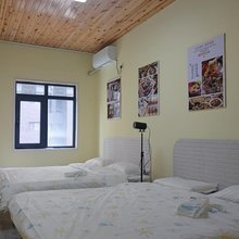 轻奢伴山温泉民宿(延吉万达店)