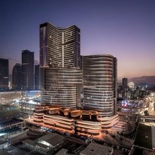 Center·枫雨高空云端·Macau View雅居(珠海橫琴口岸店)