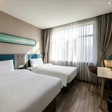 天安商旅酒店(包头东站中心医院店)