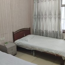 嘉祥岩芮商务宾馆