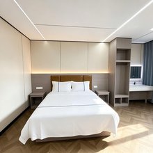 富凯公寓(兴华中路店)