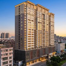 大宋云居·高空视觉设计City View酒店(深圳北站壹城中心店)