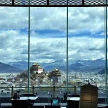 云塔观岚丨270°环幕揽景Snow Lodge·日照金山·藏式供氧暖居美宿