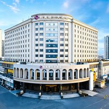 凯美格兰大酒店(南昌青山湖万达李巷地铁站店)