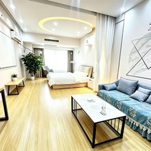 青柠民宿(潍坊泰华城店)
