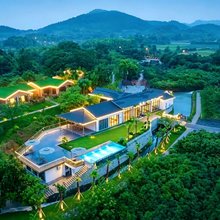 安吉杉里·半岛水岸度假民宿(欢乐风暴水上乐园店)
