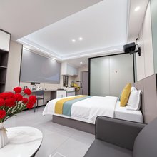 盈锋商务公寓(蛤地地铁站UCC寰宇中心店)