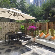 简奢·全女青旅(广都地铁站店)