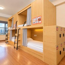 三只猫青年旅社(东莞厚街万达广场店)