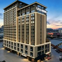 柏纳酒店(南宁安吉万达苏卢地铁站店)
