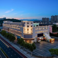 EZ Boutique逸宿泊庭酒店(宁波余姚火车站阳明古镇店)