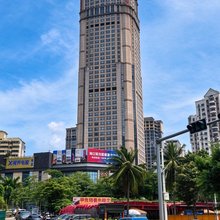X视界电竞酒店(海口高铁东站龙湖天街店)