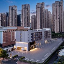 福州泰禾广场晋安湖公园亚朵酒店
