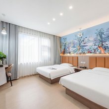 开封·春芳民宿(万岁山·清明上河园店)