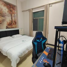 本色电竞酒店(惠阳新世界购物广场湖滨路店)