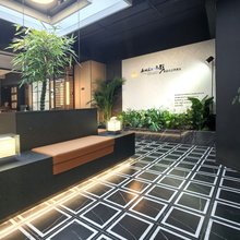 春树慕云·玄影设计师酒店(崇州万达广场罨画池店)