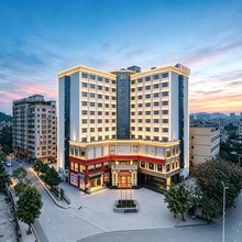 深圳博朗大酒店(梨园地铁站店)