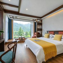 安吉易珏·溯溪漂流山居