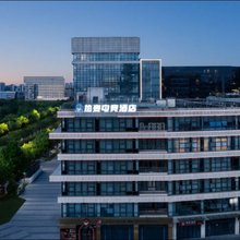 ReMAX热麦电竞酒店(未来科技城杭师大仓前地铁站店)