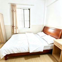 兴旺公寓(港惠购物中心店)