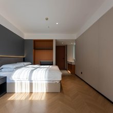 光梦酒店(深圳福田会展中心福民地铁站店)