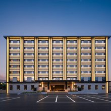 北京首钢园八角游乐园地铁站亚朵酒店