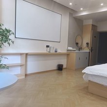 轻居美宿(南通汽车东站店)