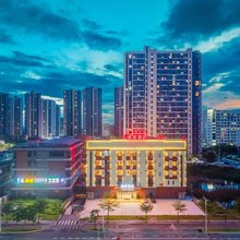 栖岸酒店(惠州仲恺高铁站店)