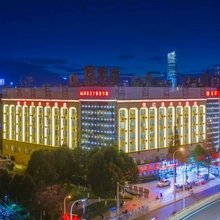 昆明恒亿大酒店(新迎新城大树营地铁站店)