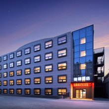 银座佳驿酒店(济南大学中海环宇城店)