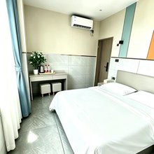 卡卡公寓(大朗水平村店)