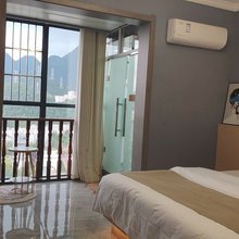 湖里亚民宿(明湖国家湿地公园师范学院店)