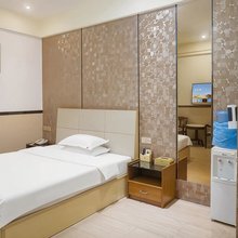 四会温馨商务酒店(大旺广场店)