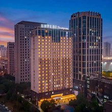 格林缦旅酒店(秋水广场翠苑路地铁站店)