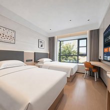 格莱登智慧酒店(鼓楼广场开封府店)